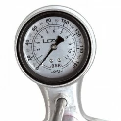 Pompe à Pied LEZYNE CNC Travel -Antivol Vélo Soldes pompe a pied lezyne cnc travel 2