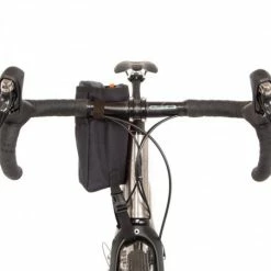 Sacoche De Guidon Tissu Noir étanche Restrap -Antivol Vélo Soldes sacoche de guidon tissu noir etanche restrap 3